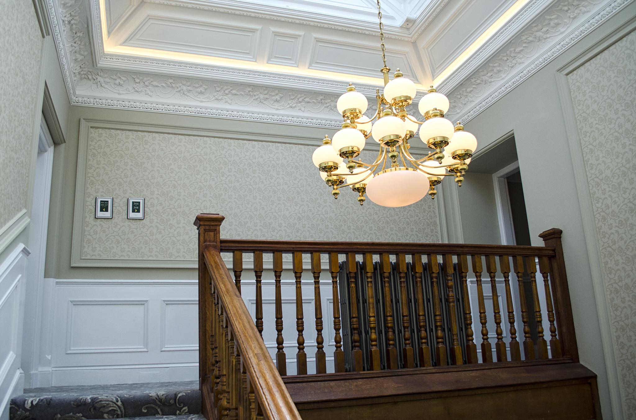 Hotel The Bonham EDI Exterior foto The staircase